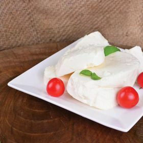 Gurmepark 5 kg Salamura Keçi Peyniri
