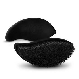 Gyeon Q2M Tire Brush Dayanıklı Lastik Davlumbaz Temizlik Fırçası