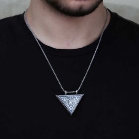 Harem Altın Gümüş Üçgen İçi Açılabilen Gül Muskalık Kolye
