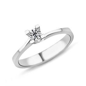 Harem Altın PR229 0.22 ct E Renk Pırlanta Tektaş Yüzük