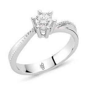 Harem Altın RM-10032 0.40 ct Pırlanta Tektaş Yüzük