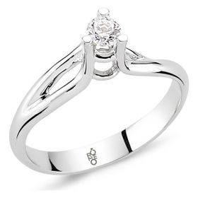Harem Altın RM30058 0.30 ct Pırlanta Tektaş Yüzük