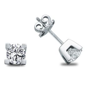Harem Altın TKPE6 0.30 ct Tektaş Kalp Tırnak Pırlanta Küpe