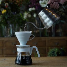 Hario V60 02 Beyaz Ceramic Dripper