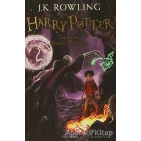 Harry Potter And The Deathly Hallows - J. K. Rowling