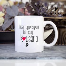 Hazır Ayaktayken Bir Çay Koysana Kupa Bardak