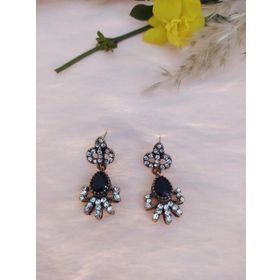 Hdmarketim Swarovski Siyah Işıltılı Taşlı Sallantılı Küpe