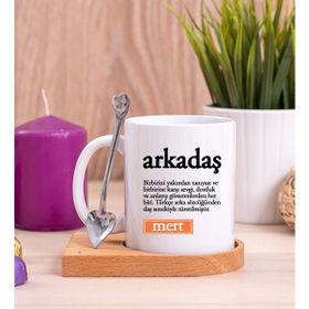 Hediye Dükkanı Arkadaş Kelime Anlamı Ahşap Altlıklı Kaşıklı Beyaz Kupa Bardak