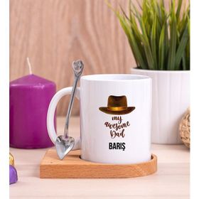 Hediye Dükkanı Awesome Dad Babaya Hediye Ahşap Altlıklı Kaşıklı Beyaz Kupa Bardak