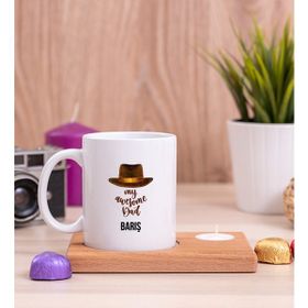 Hediye Dükkanı Awesome Dad Babaya Hediye Ahşap Altlıklı Mumlu Beyaz Kupa Bardak