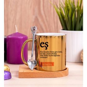 Hediye Dükkanı Eş Kelime Anlamı Ahşap Altlıklı Kaşıklı Gold Kupa Bardak