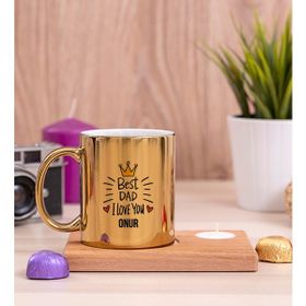 Hediye Dükkanı Kişiye Özel Best Dad Baskılı Ahşap Altlıklı Mumlu Gold Kupa Bardak