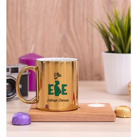 Hediye Dükkanı Kişiye Özel Ebe Baskılı Ahşap Altlıklı Mumlu Gold Kupa Bardak