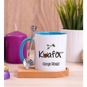 Hediye Dükkanı Kişiye Özel Erkek Kuaförü Ahşap Altlıklı Kaşıklı Mavi Kupa