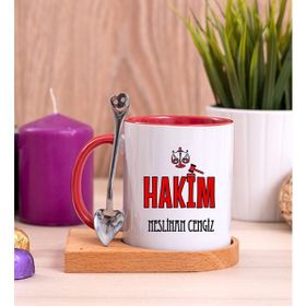 Hediye Dükkanı Kişiye Özel Hakim Ahşap Altlıklı Kaşıklı Kırmızı Kupa