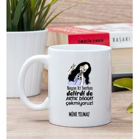 Hediye Dükkanı Kişiye Özel Herkes Delirdi Tasarım Esprili Beyaz Kupa Bardak
