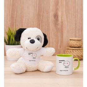 Hediye Dükkanı Kişiye Özel Incinmişsin Dedi Tasarım Esprili Yeşil Kupa Bardak ve Peluş Köpek