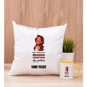 Hediye Dükkanı Kişiye Özel Kudurtayım Diye Tasarım Esprili Sarı Kupa Bardak ve Kare Yastık