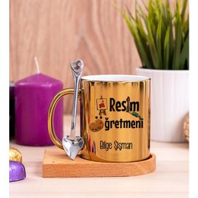 Hediye Dükkanı Kişiye Özel Resim Öğretmeni Ahşap Altlıklı Kaşıklı Gold Kupa Bardak