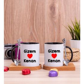 Hediye Dükkanı Kişiye Özel Sevgililere Özel İsim Yazılı İkili Ahşap Altlıklı Siyah Kupa