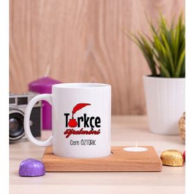 Hediye Dükkanı Kişiye Özel Türkçe Öğretmeni Ahşap Altlıklı Mumlu Beyaz Kupa Bardak