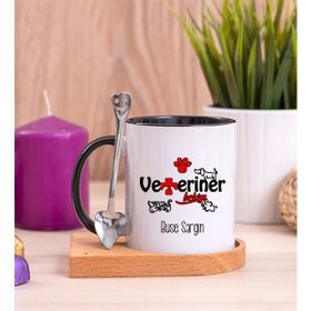 Hediye Dükkanı Kişiye Özel Veteriner Hekim Ahşap Altlıklı Kaşıklı Siyah Kupa Bardak