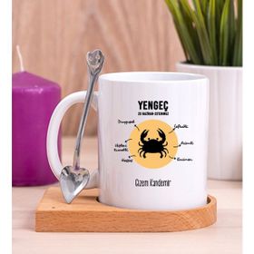 Hediye Dükkanı Kişiye Özel Yengeç Burcuna Hediye Ahşap Altlıklı Beyaz Kupa Bardak