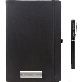 Hediye Rengi 45110 İsme Özel Lastikli Siyah​ Siyah Kalem ve Defter Seti
