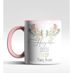 Hediye Zengini Kişiye Özel Hoş Geldin 2022 Saat Tasarımlı Pembe Kupa