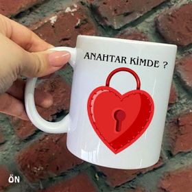 Hediyeci Abla Size Özel Anahtar Kimde Seramik Baskılı Beyaz Kupa Bardak