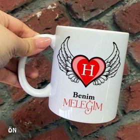Hediyeci Abla Size Özel Benim Meleğim Kanatlı Kalp H Harfli Seramik Baskılı Beyaz Kupa Bardak