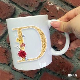 Hediyeci Abla Size Özel D Harfli Seramik Baskılı Beyaz Kupa Bardak