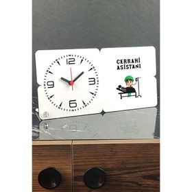 Hediyelen Cerrahi Asistanı Ahşap Masa Saati