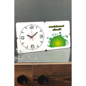 Hediyelen Enerji Sistemleri Mühendisine Hediye Ahşap Masa Saati