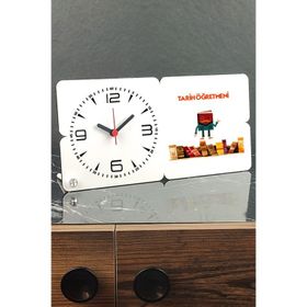 Hediyelen Tarih Öğretmeni Ahşap Masa Saati