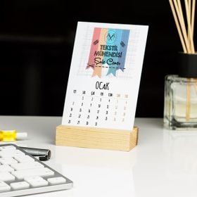 Hediyelen Tekstil Mühendisi Renkli Tasarım Duvar Saati