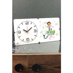 Hediyelen Üroloji Asistanı Ahşap Masa Saati