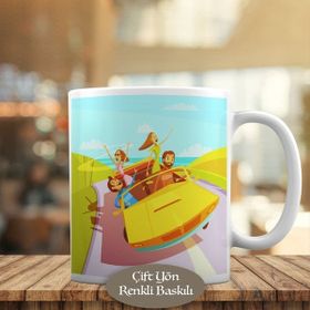 HEDIYELIK-1284-9146 Arabada Eğlenen İnsanlar Kupa Bardak