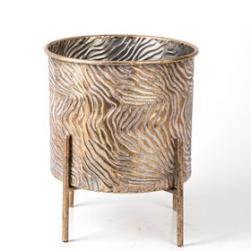 Herdekora Dalga Desenli Ayaklı Silindir Metal Altın Eskitme 26x32x26 cm Çiçeklik Saksı