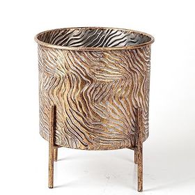 Herdekora Dalga Desenli Ayaklı Silindir Metal Altın Eskitme 26x32x26 cm Çiçeklik Saksı