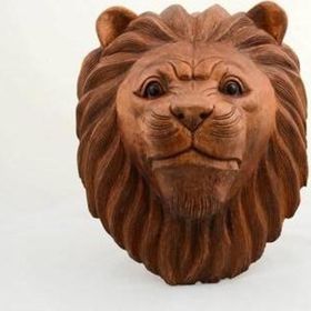 HİLALSHOP Maun Ağacı El Oyması Dekoratif Aslan Çok Renkli Biblo