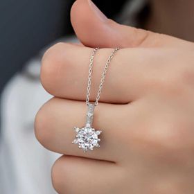 Himarry 925 Ayar Çiçek Desenli Kadın Gümüş Kolye
