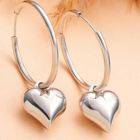 Himarry Gümüş Kalp Sallantılı Kadın Küpe