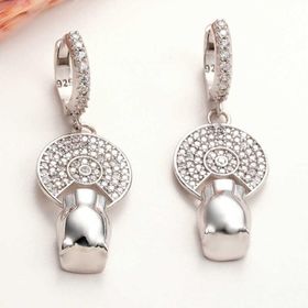 Himarry ​Gümüş Sallantılı Kaplan Figürlü Kadın Küpe