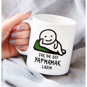 Hobi Shop çok Da Şey Yapmamak Lazım' Baskılı Komik Kupa Bardak