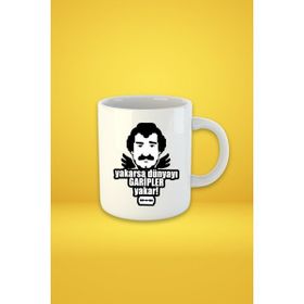 Hobi Shop Müslüm Gürses Müslüm Baba Yakarsa Dünyayı Garipler Yakar Beyaz Porselen Kupa Bardak