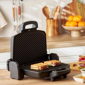 Homend Toastbuster 1337H Siyah Tost Makinesi