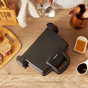 Homend Toastbuster 1337H Siyah Tost Makinesi