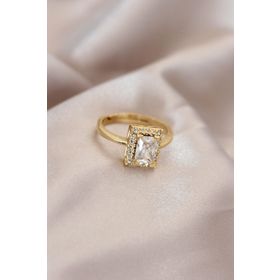 HomeStore Ayarlamalı Gold Renk Metal Zirkon ve Kristal Taşlı Dikdörtgen Model Yüzük