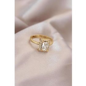 HomeStore Ayarlamalı Gold Renk Metal Zirkon ve Kristal Taşlı Dikdörtgen Model Yüzük